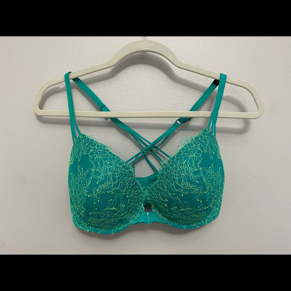 Victoria’s Secret Bra